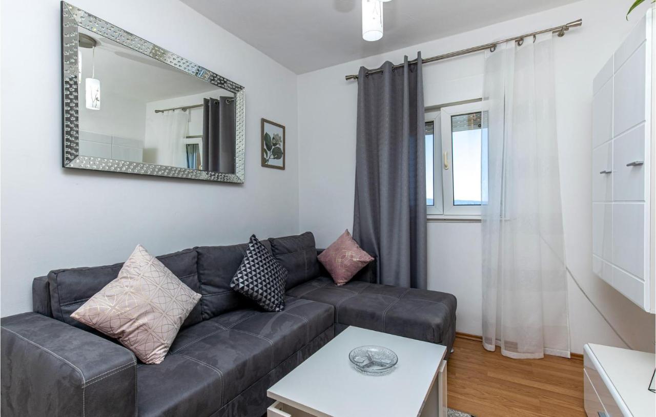 Amazing Apartment In Kostrena With 1 Bedrooms And Wifi Bagian luar foto