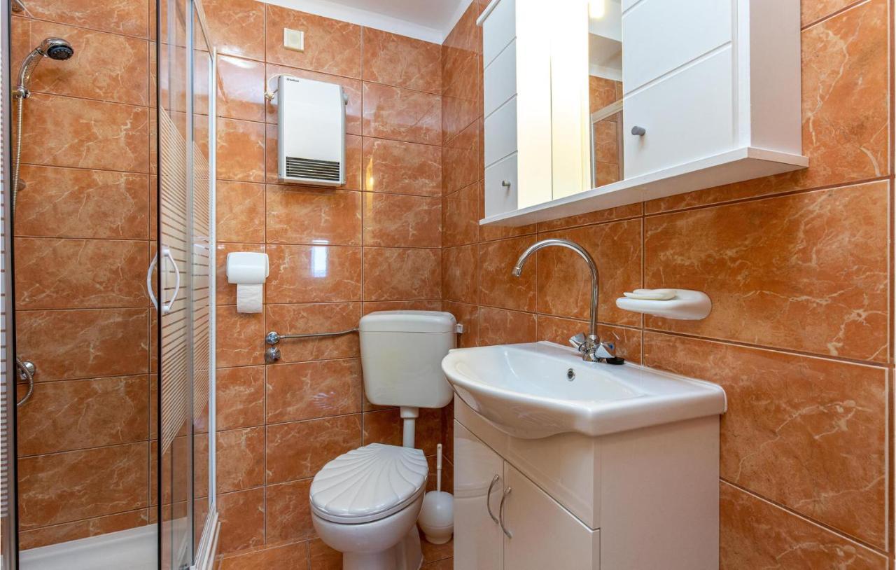 Amazing Apartment In Kostrena With 1 Bedrooms And Wifi Bagian luar foto